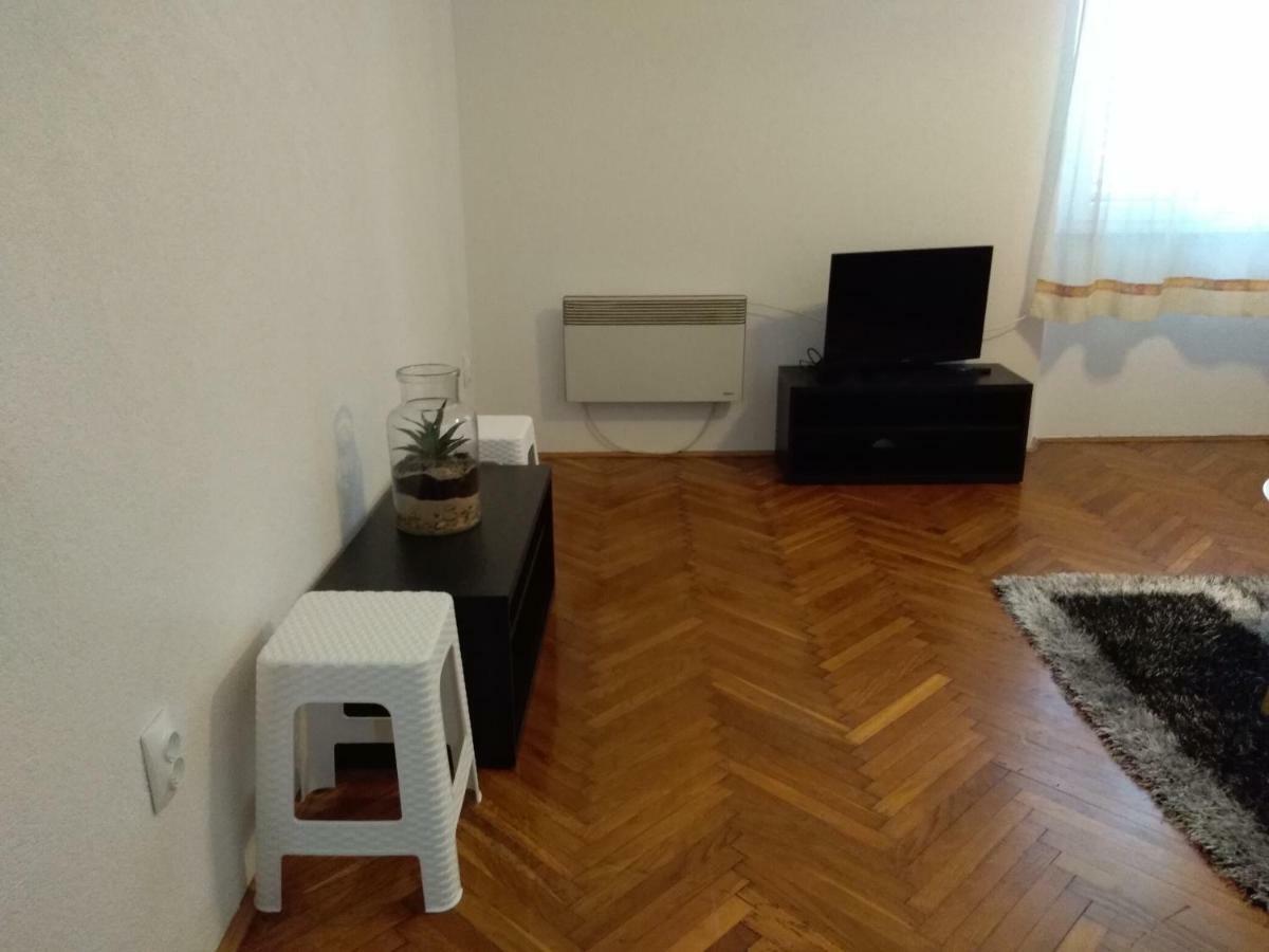 Apartment Giardino Rijeka Exterior foto